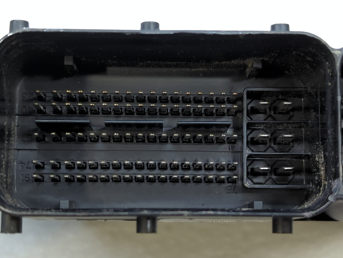 2014-2016 Hyundai Elantra PCM Engine Control Computer ECU ECM PCU OEM P/N:39103-2EMB5 39102-2EMB5 Fits Fits 2014 2015 2016 O