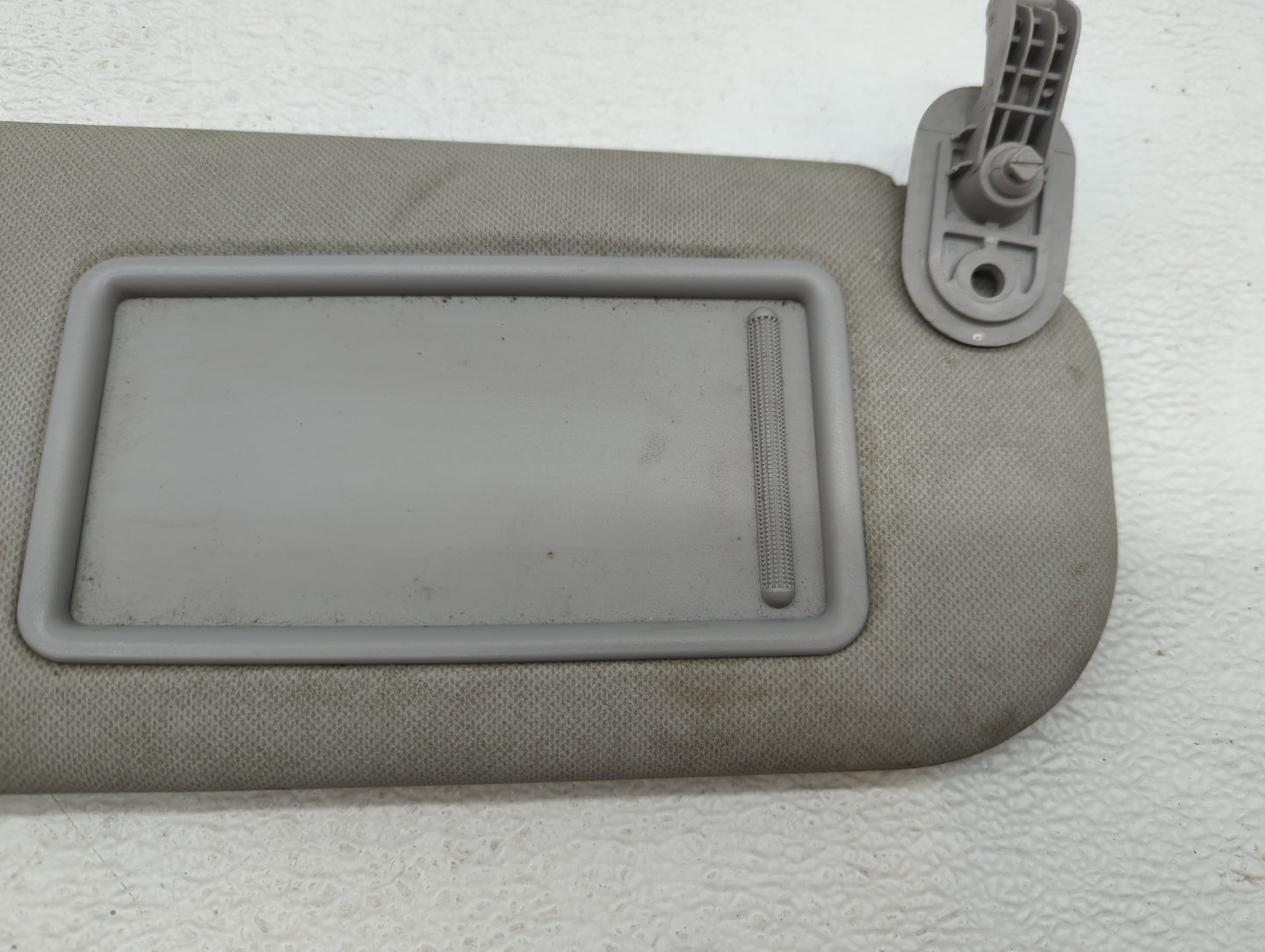 2014-2016 Hyundai Elantra Sun Visor Shade Replacement Passenger Right Mirror Fits Fits 2014 2015 2016 OEM Used Auto Parts - 
