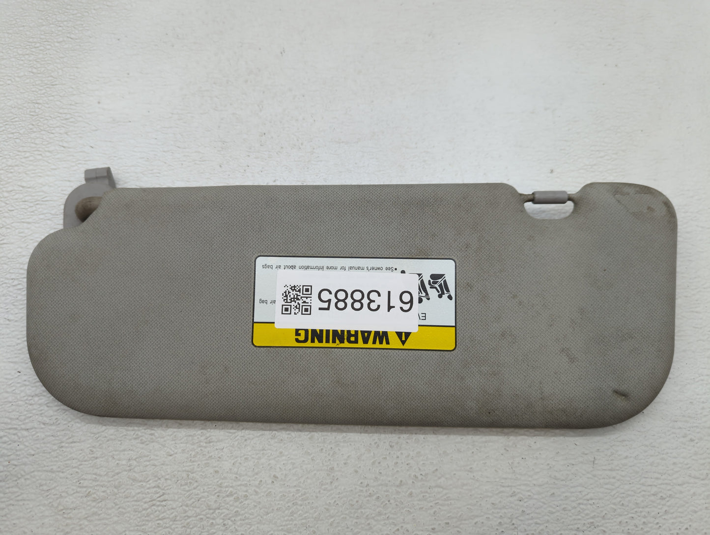 2014-2016 Hyundai Elantra Sun Visor Shade Replacement Passenger Right Mirror Fits Fits 2014 2015 2016 OEM Used Auto Parts - 