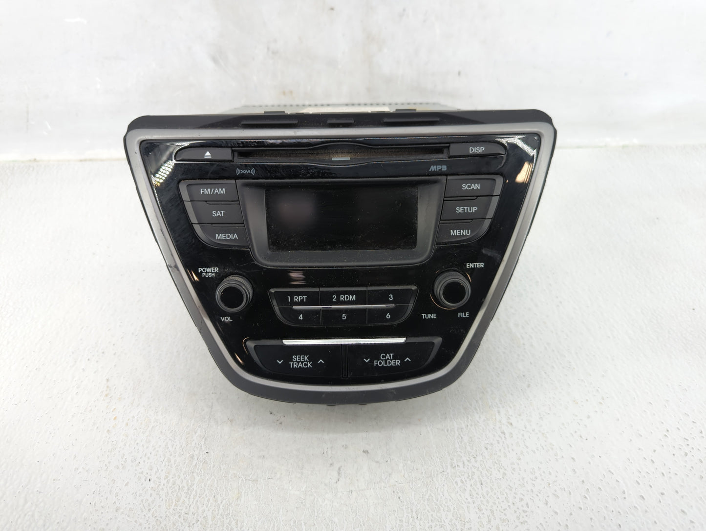 2014-2016 Hyundai Elantra Am Fm Cd Player Radio Receiver - Oemusedautoparts1.com