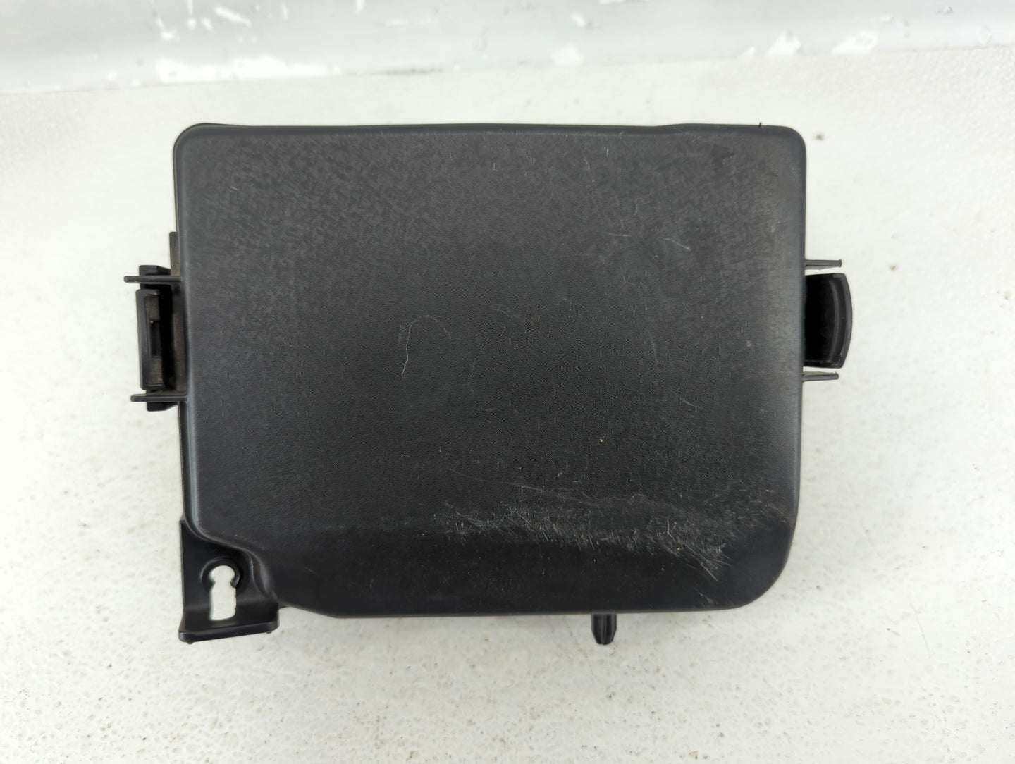 2014-2015 Hyundai Elantra Fusebox Fuse Box Panel Relay Module P/N:91239 A5245 Fits Fits 2014 2015 OEM Used Auto Parts - Oemu