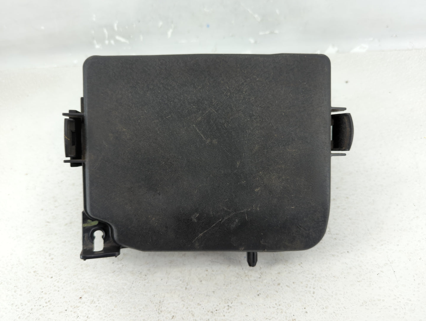 2014-2016 Hyundai Elantra Fusebox Fuse Box Panel Relay Module P/N:91951-3X710 Fits Fits 2014 2015 2016 OEM Used Auto Parts -
