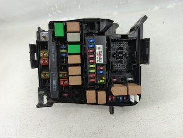 2014-2016 Hyundai Elantra Fusebox Fuse Box Panel Relay Module P/N:91951-3X710 Fits Fits 2014 2015 2016 OEM Used Auto Parts