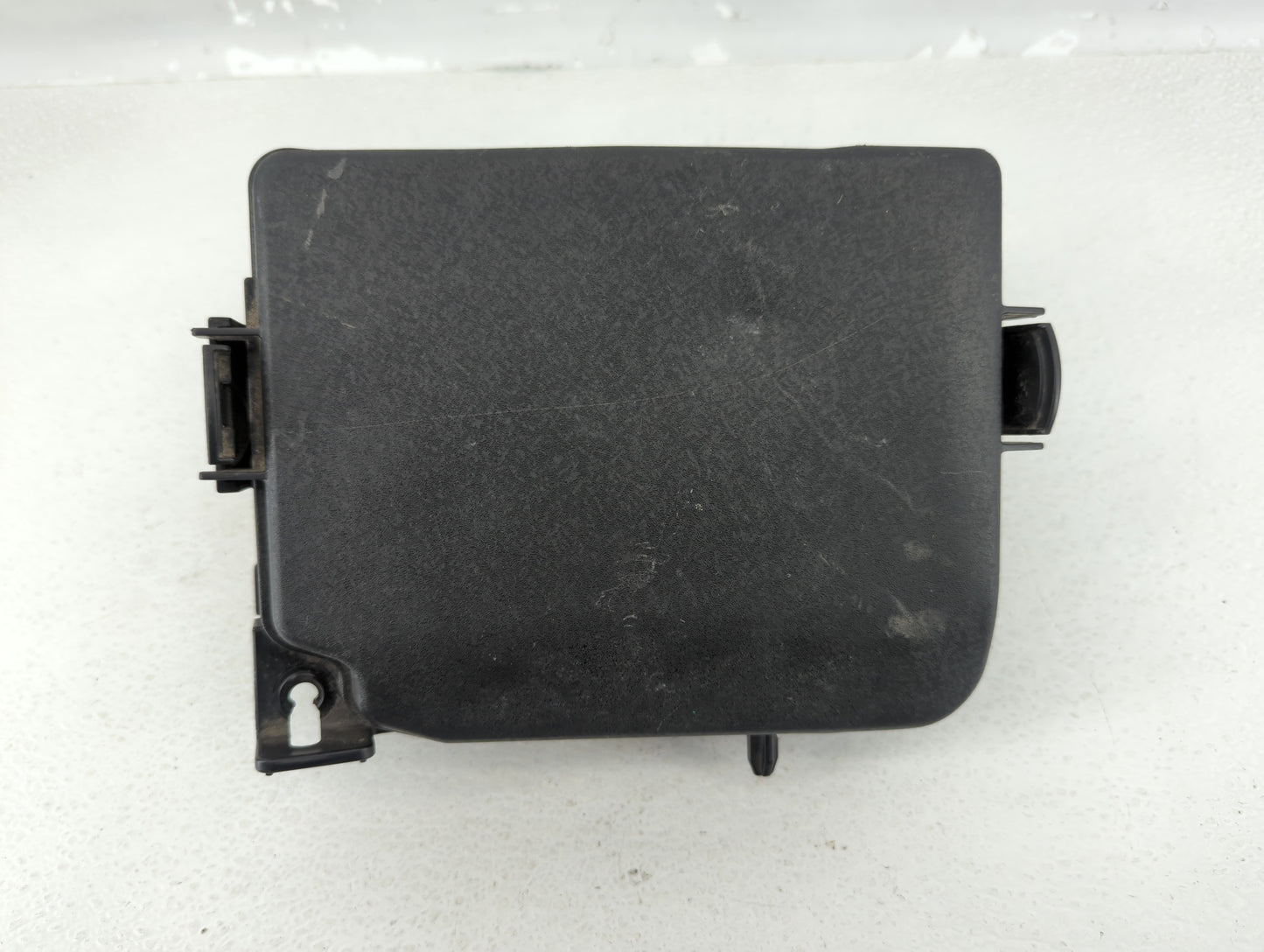 2014-2016 Hyundai Elantra Fusebox Fuse Box Panel Relay Module P/N:91951-3X710 Fits Fits 2014 2015 2016 OEM Used Auto Parts -