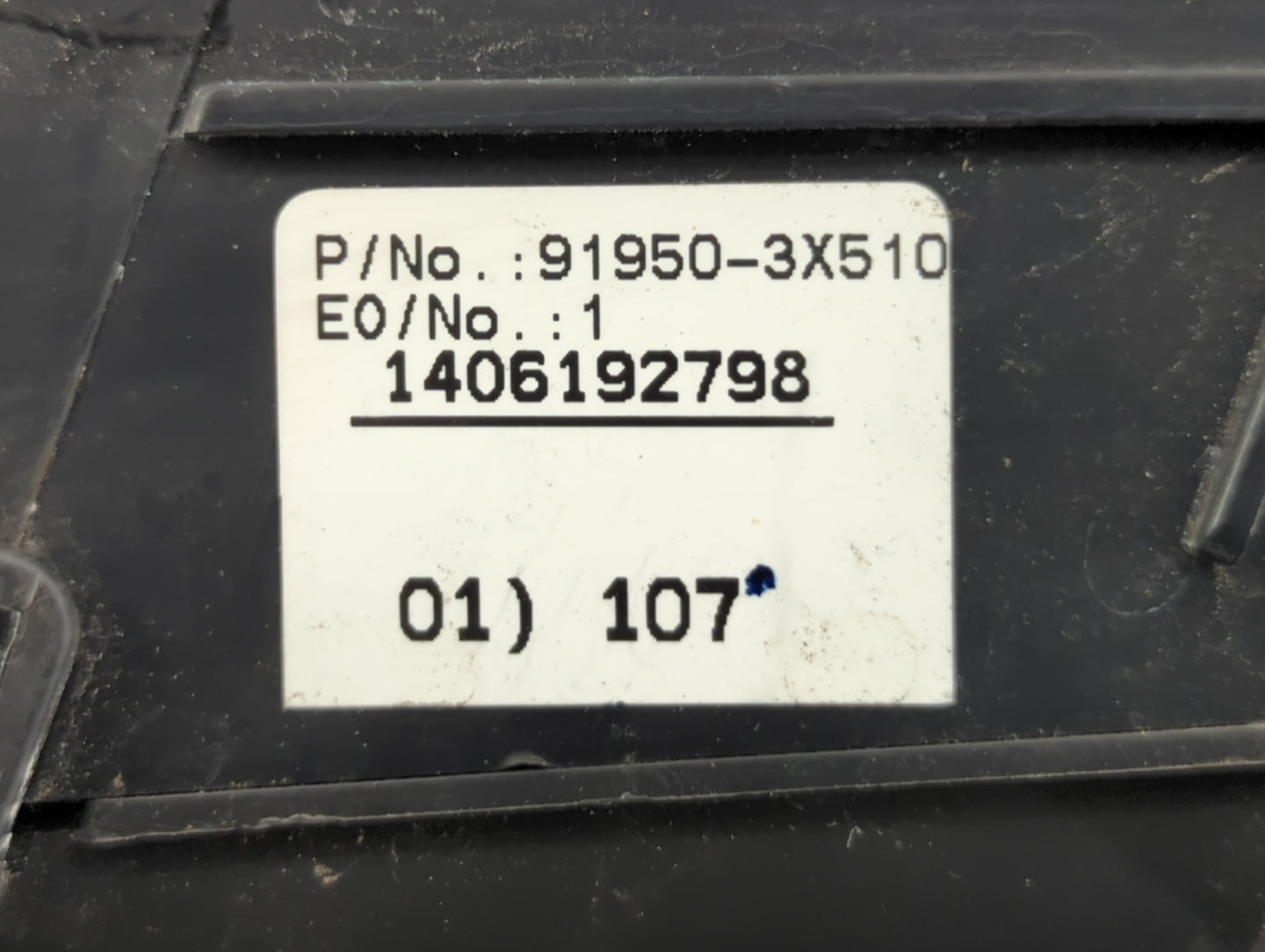2014-2016 Hyundai Elantra Fusebox Fuse Box Panel Relay Module P/N:1406192798 91950-3X510 Fits Fits 2014 2015 2016 OEM Used A