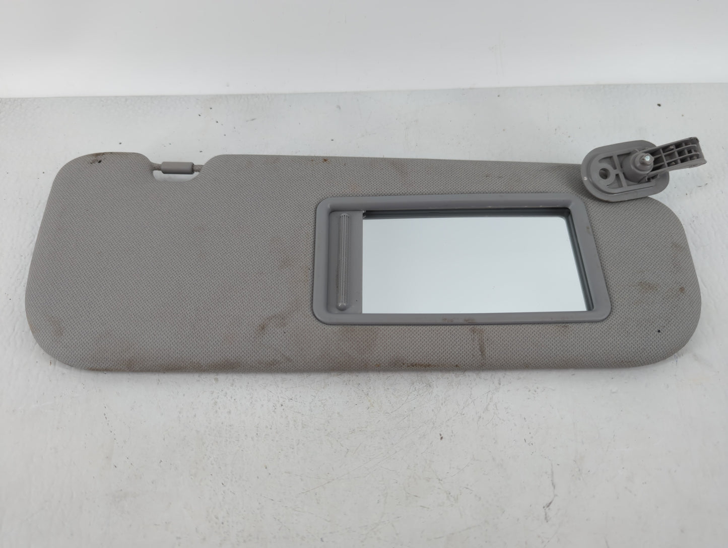2014-2016 Hyundai Elantra Sun Visor Shade Replacement Passenger Right Mirror Fits Fits 2014 2015 2016 OEM Used Auto Parts - 