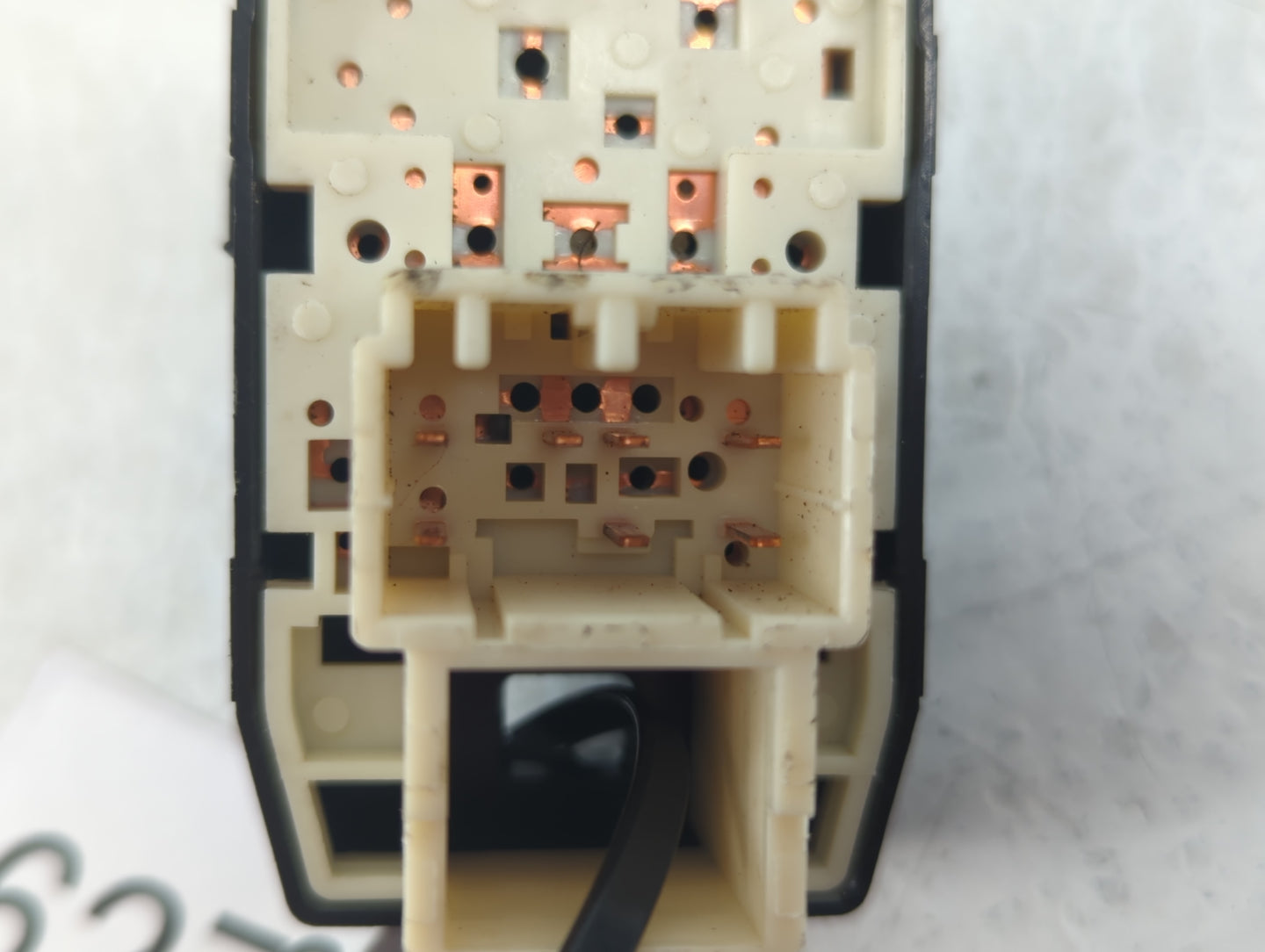 2014-2016 Hyundai Elantra Master Power Window Switch Replacement Driver Side Left P/N:202009648 Fits Fits 2014 2015 2016 OEM