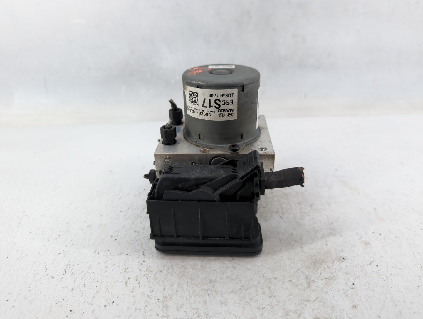 2014-2016 Hyundai Elantra ABS Pump Control Module Replacement P/N:58920-3X630 Fits Fits 2014 2015 2016 OEM Used Auto Parts -