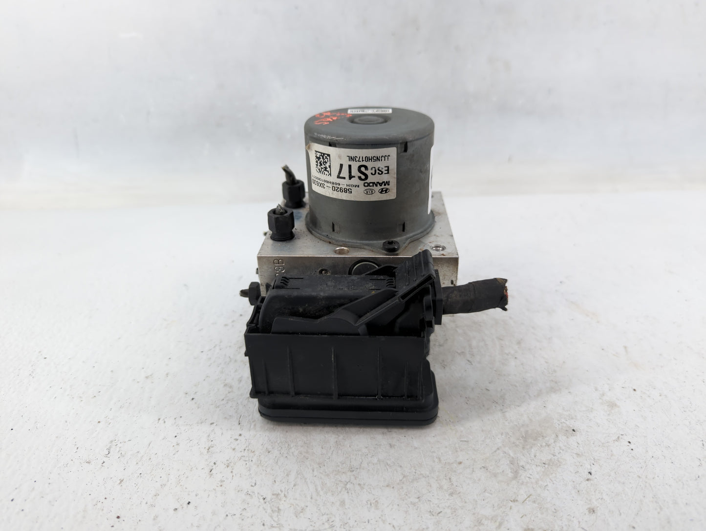 2014-2016 Hyundai Elantra ABS Pump Control Module Replacement P/N:58920-3X630 Fits Fits 2014 2015 2016 OEM Used Auto Parts -