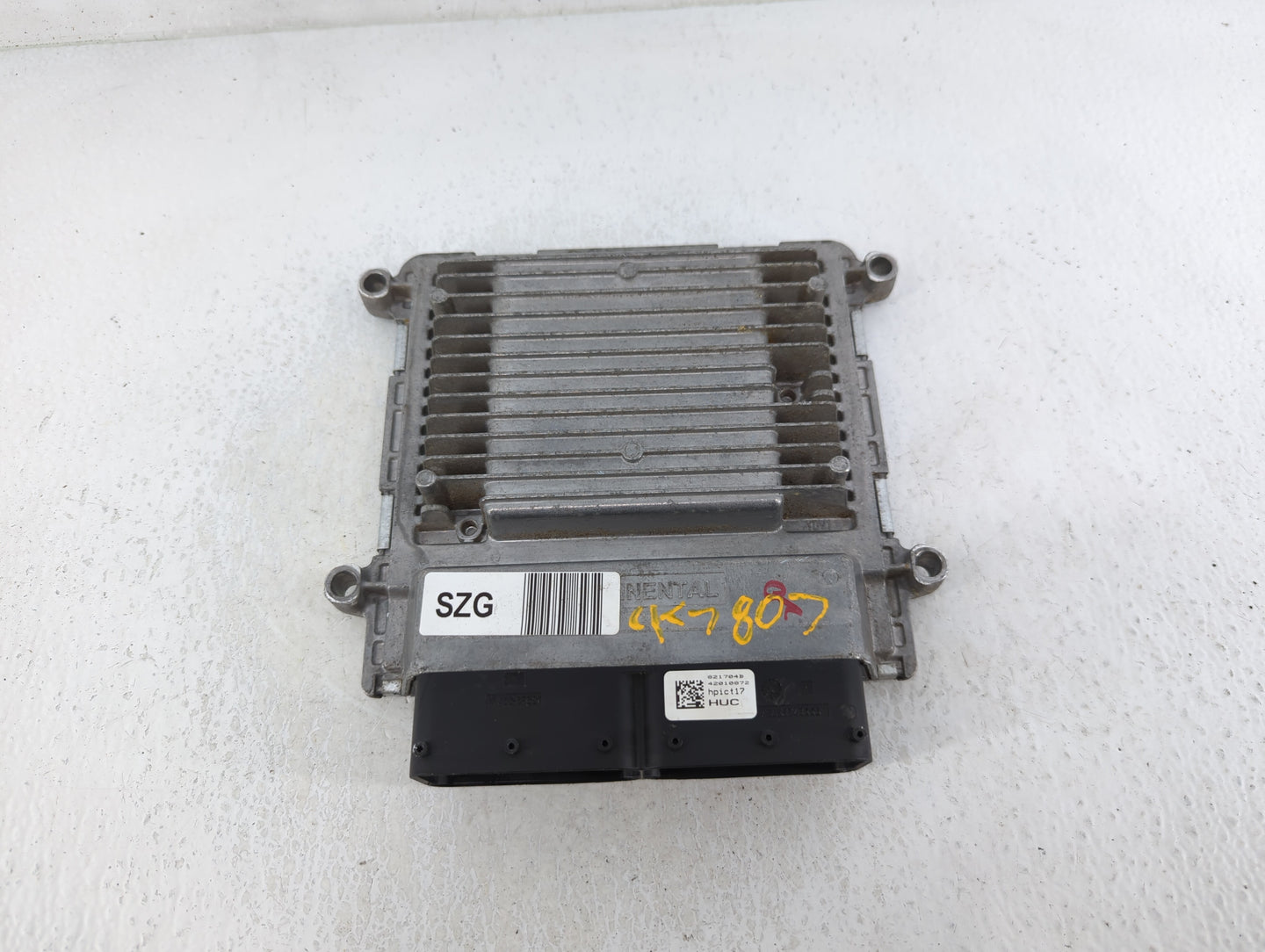 2014-2016 Hyundai Elantra PCM Engine Control Computer ECU ECM PCU OEM P/N:39102-2EMB5 Fits Fits 2014 2015 2016 OEM Used Auto