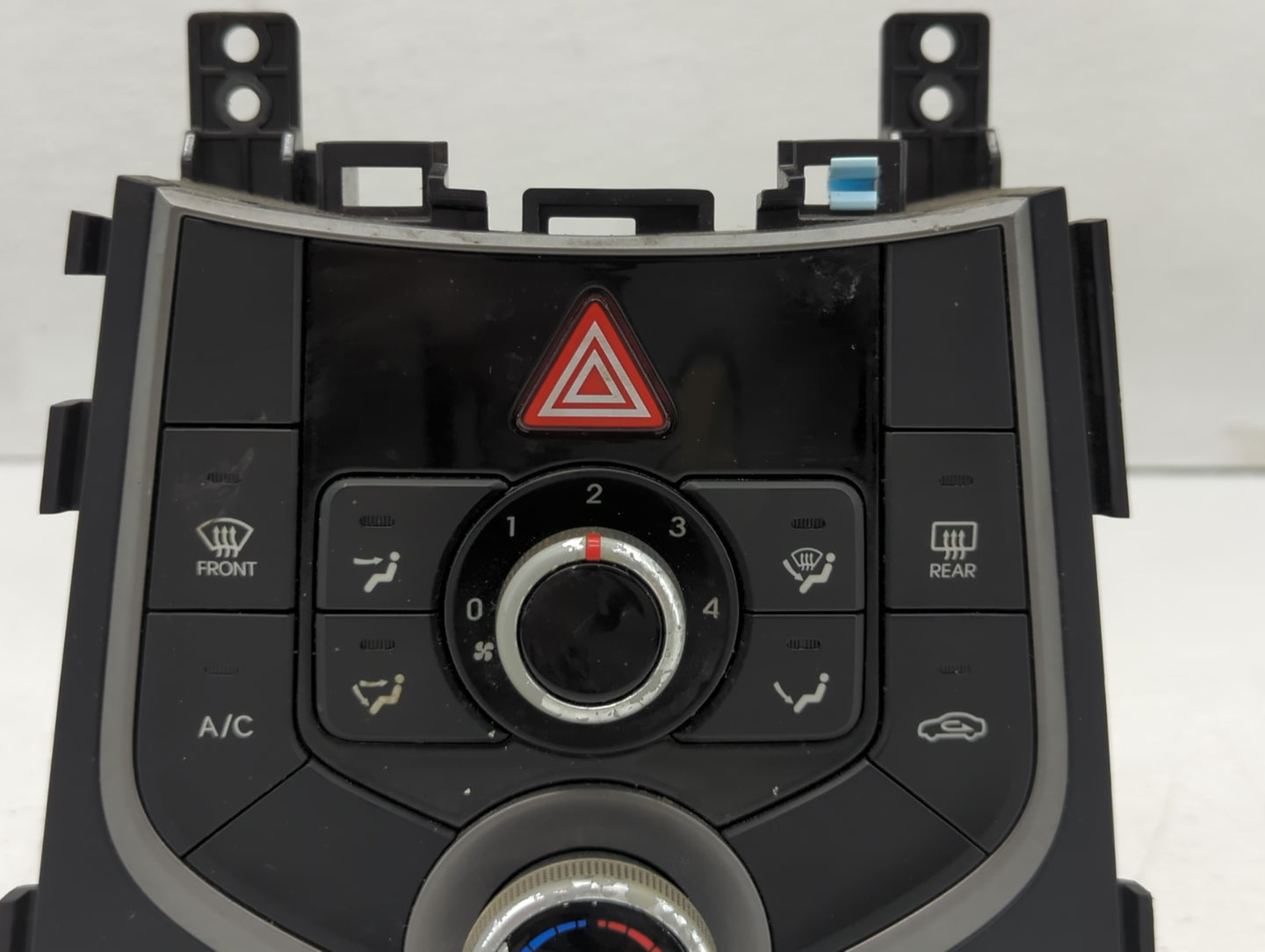 2014-2016 Hyundai Elantra Climate Control Module Temperature AC/Heater Replacement P/N:C500-ATDCF 97250-3XCC0 Fits OEM Used 