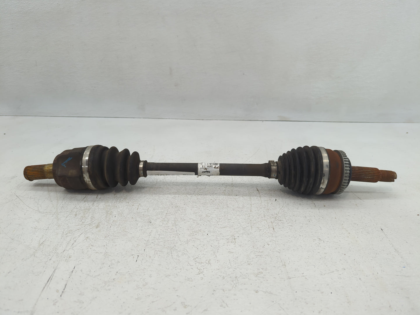 2011-2016 Hyundai Elantra Axle Shaft Front Driver Cv C/v - Oemusedautoparts1.com