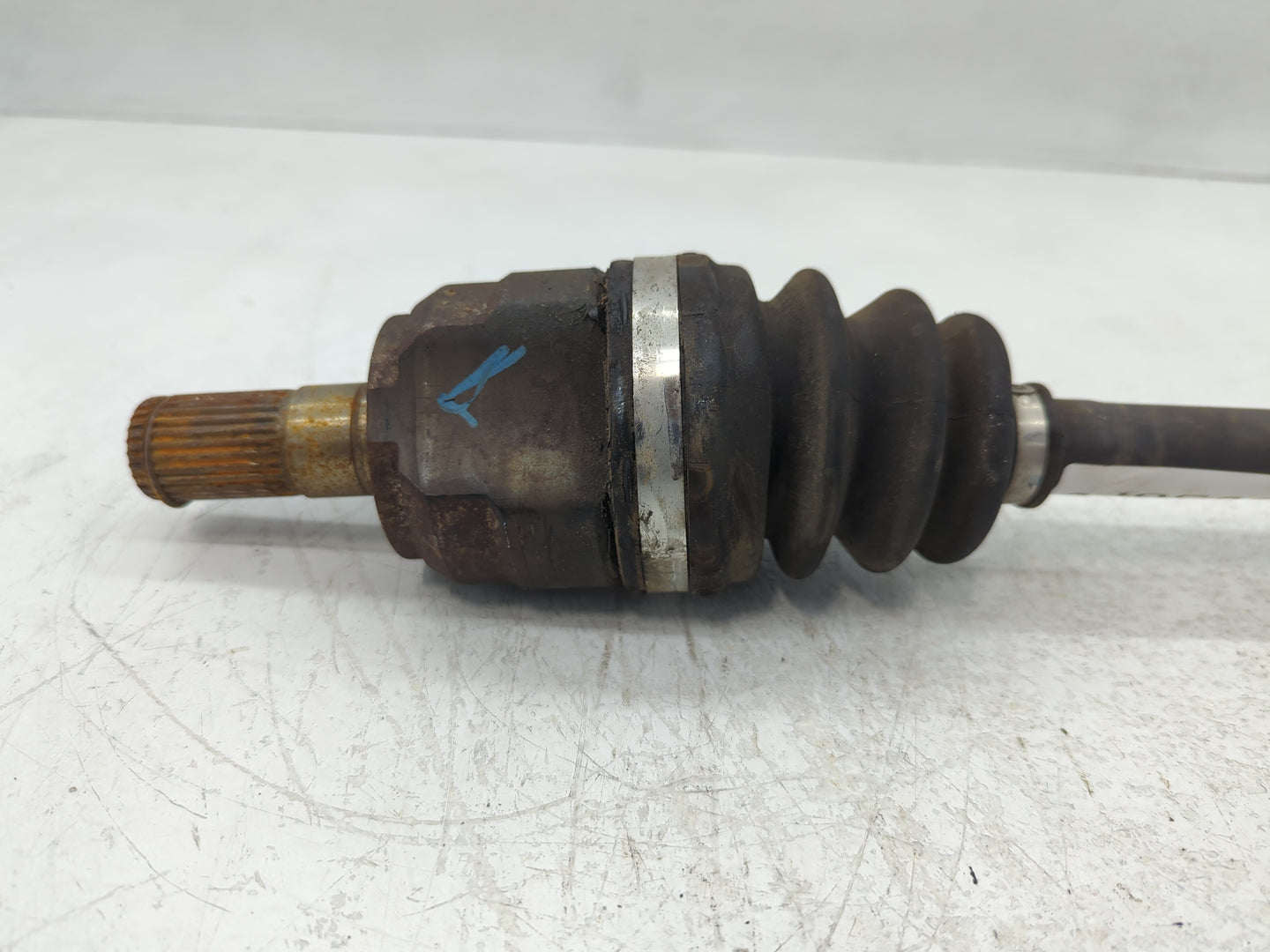 2011-2016 Hyundai Elantra Axle Shaft Front Driver Cv C/v - Oemusedautoparts1.com
