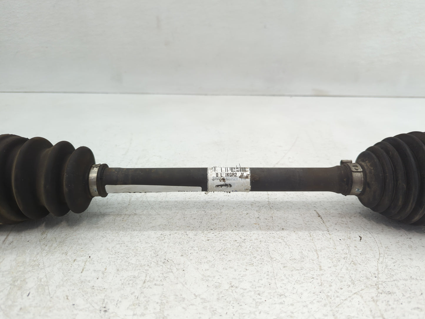 2011-2016 Hyundai Elantra Axle Shaft Front Driver Cv C/v - Oemusedautoparts1.com