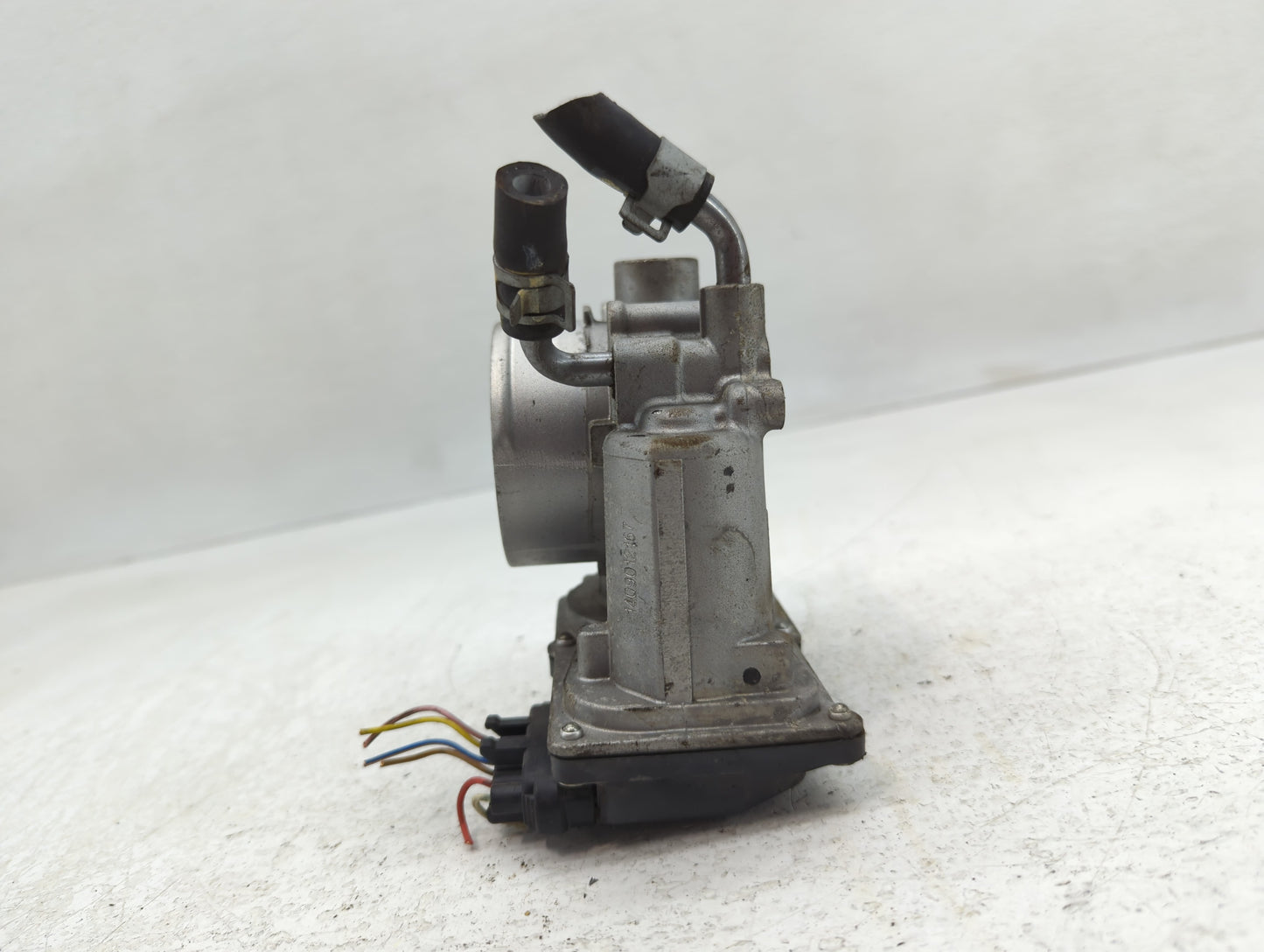2011-2020 Hyundai Elantra Throttle Body P/N:F2663 5323 12R15 Fits Fits 2011 2012 2013 2014 2015 2016 2017 2018 2019 2020 202