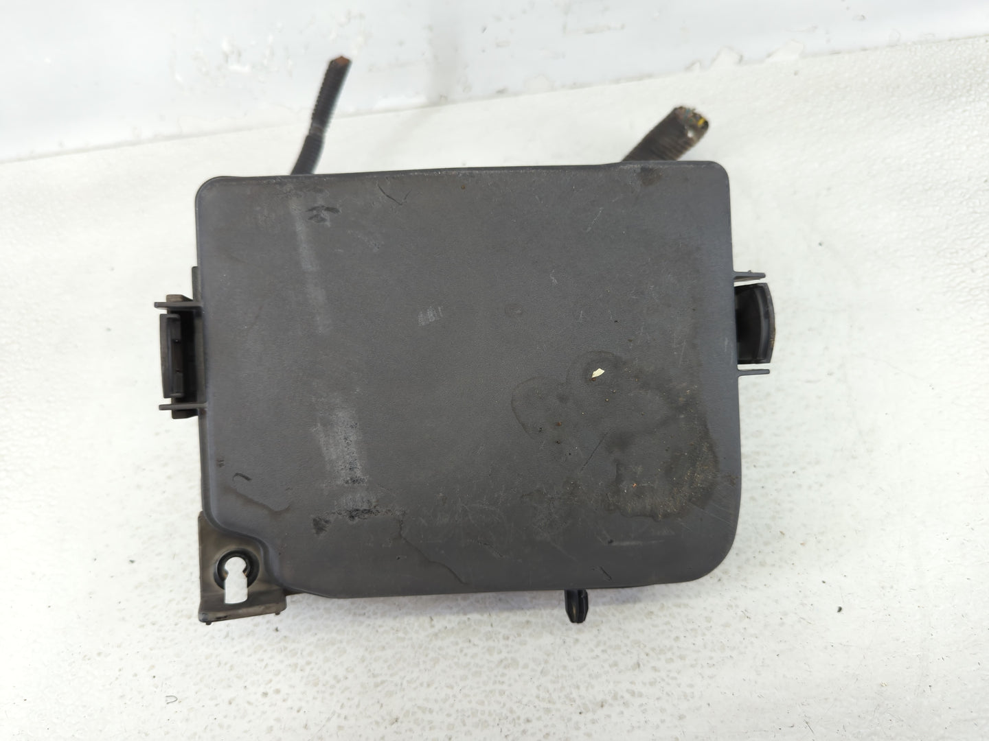 2014-2016 Hyundai Elantra Fusebox Fuse Box Panel Relay Module P/N:91951-3X710 Fits Fits 2014 2015 2016 OEM Used Auto Parts -