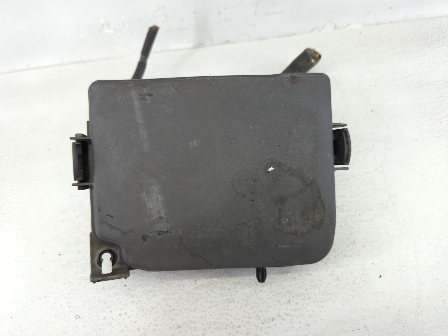 2014-2016 Hyundai Elantra Fusebox Fuse Box Panel Relay Module P/N:91951-3X710 Fits Fits 2014 2015 2016 OEM Used Auto Parts -