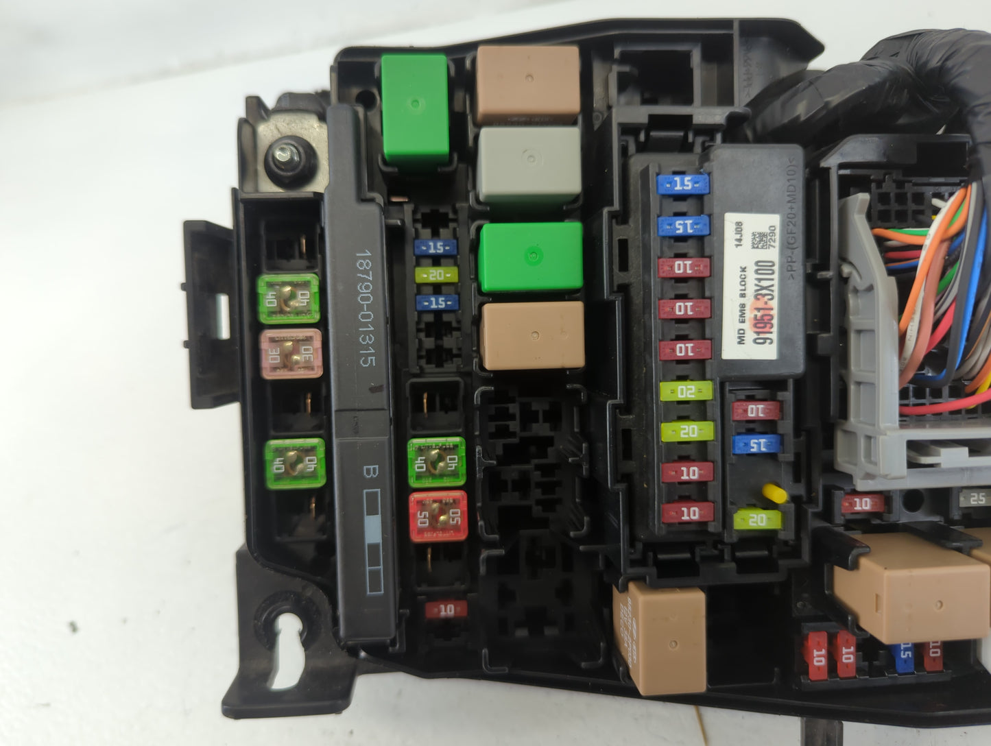 2014-2016 Hyundai Elantra Fusebox Fuse Box Panel Relay Module P/N:91265 3X060 Fits Fits 2014 2015 2016 OEM Used Auto Parts -