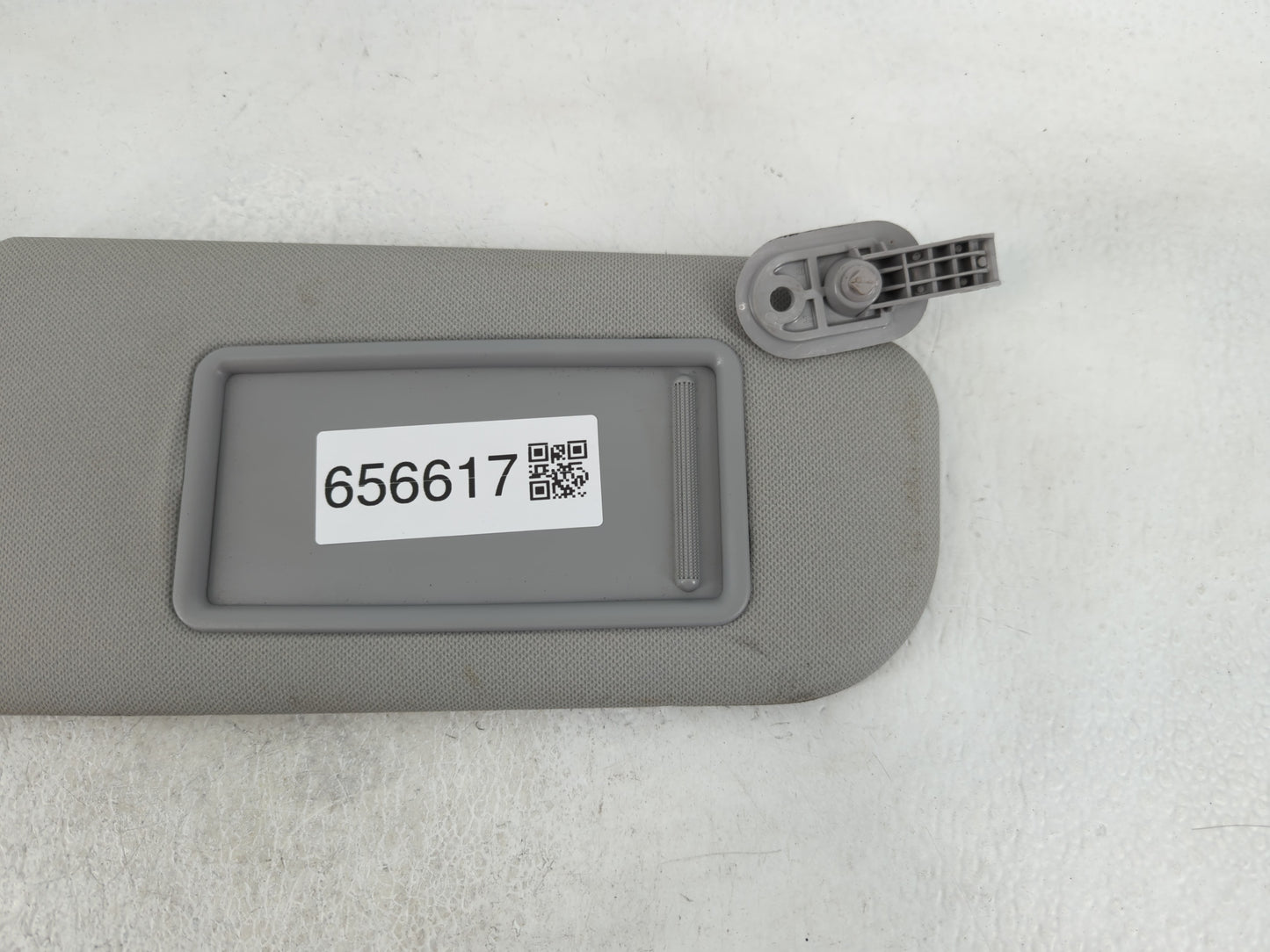 2014-2016 Hyundai Elantra Sun Visor Shade Replacement Passenger Right Mirror Fits Fits 2014 2015 2016 OEM Used Auto Parts - 