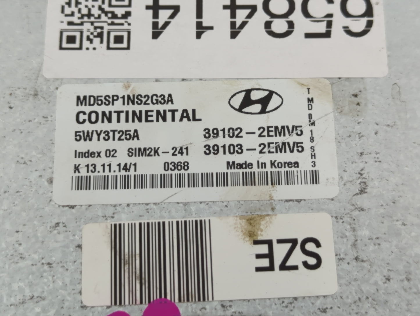 2015 Hyundai Elantra PCM Engine Control Computer ECU ECM PCU OEM P/N:39103-2EMV5 39102-2EMV5 Fits OEM Used Auto Parts - Oemu