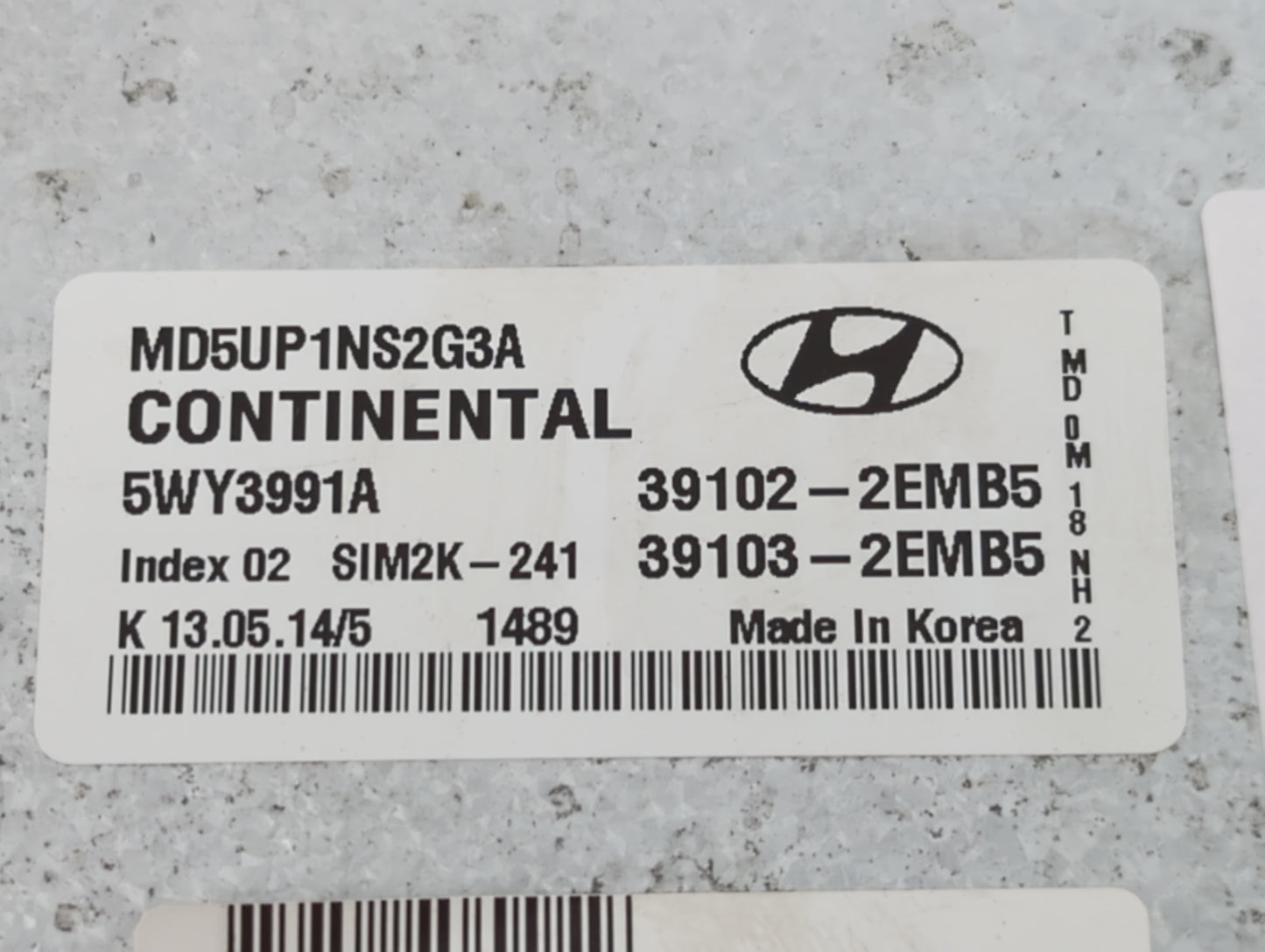 2014-2016 Hyundai Elantra PCM Engine Control Computer ECU ECM PCU OEM P/N:39103-2EMB5 39102-2EMB5 Fits Fits 2014 2015 2016 O