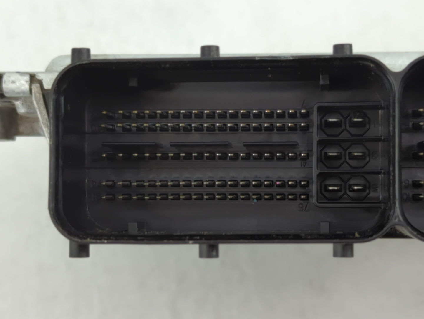 2014-2016 Hyundai Elantra PCM Engine Control Computer ECU ECM PCU OEM P/N:39103-02EMB5 39102-2EMB5 Fits Fits 2014 2015 2016 