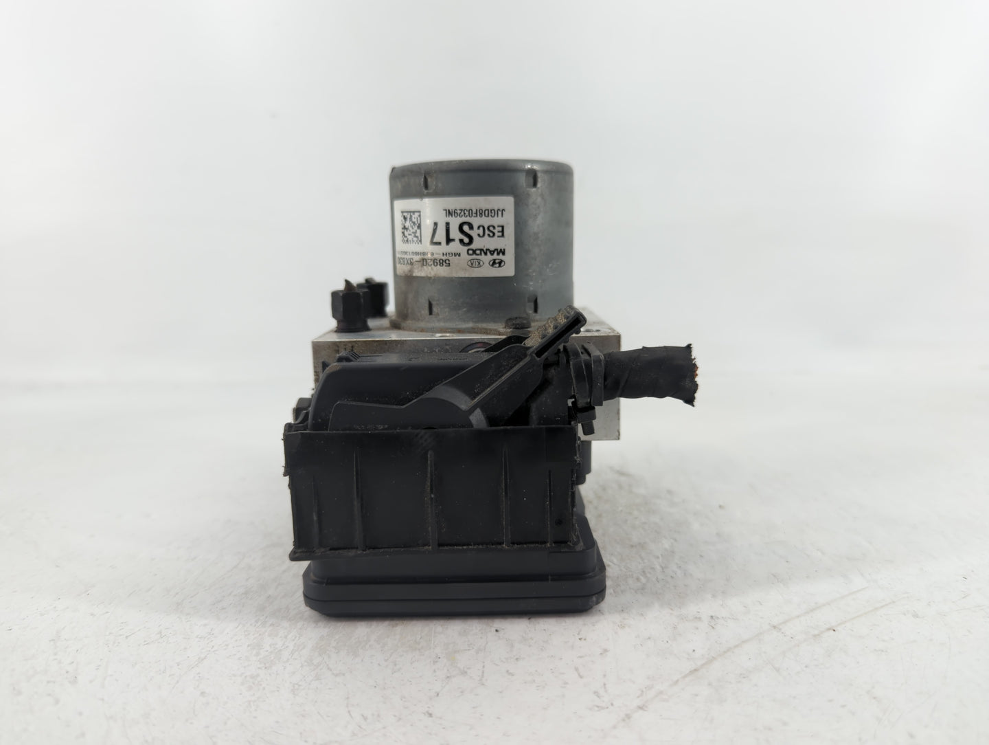 2014-2016 Hyundai Elantra ABS Pump Control Module Replacement P/N:ESCS17 58920-3X630 Fits Fits 2014 2015 2016 OEM Used Auto 