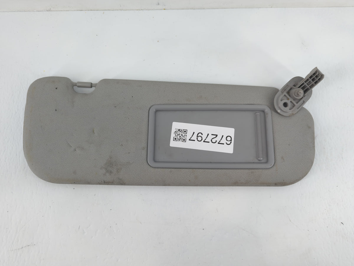 2014-2016 Hyundai Elantra Sun Visor Shade Replacement Passenger Right Mirror Fits Fits 2014 2015 2016 OEM Used Auto Parts - 