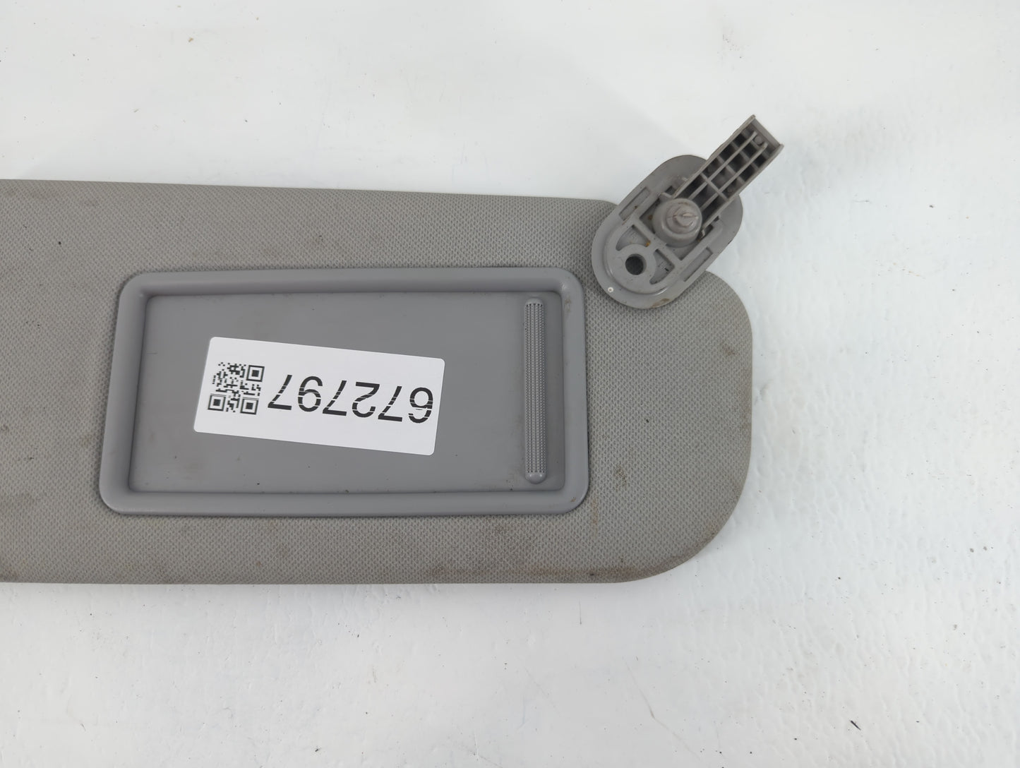 2014-2016 Hyundai Elantra Sun Visor Shade Replacement Passenger Right Mirror Fits Fits 2014 2015 2016 OEM Used Auto Parts - 