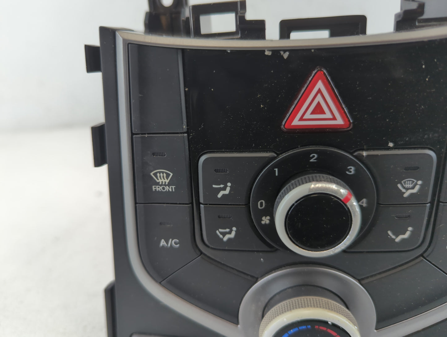 2014-2016 Hyundai Elantra Climate Control Module Temperature AC/Heater Replacement P/N:97250-3XCC0 C500-ATDCF Fits OEM Used 