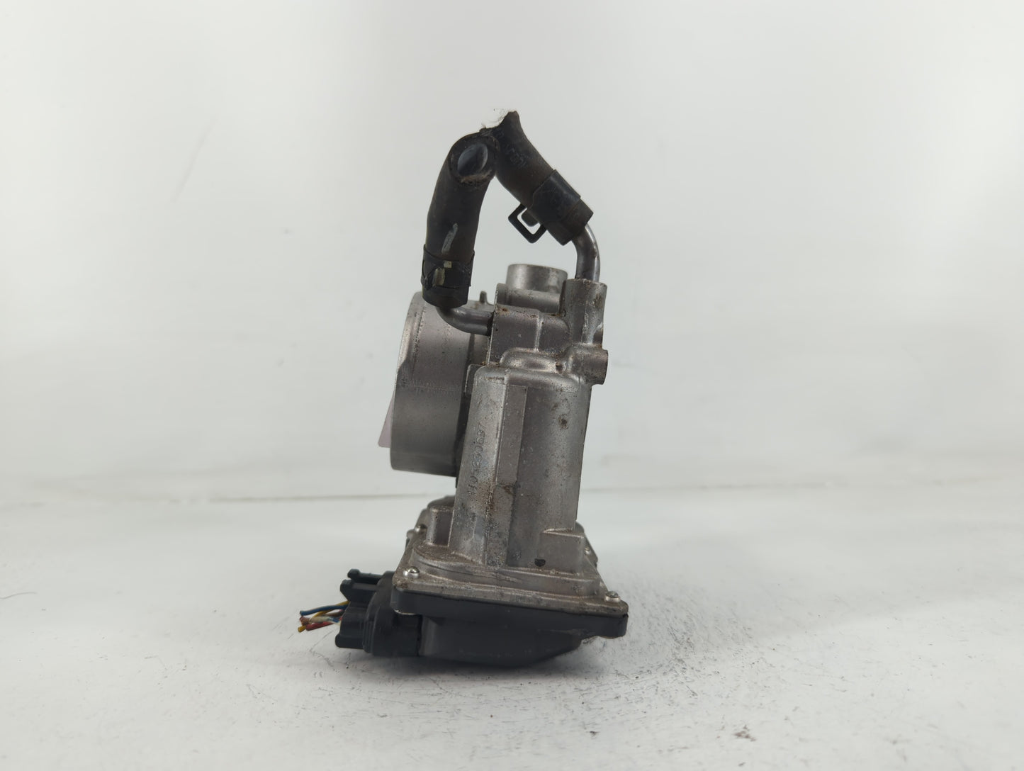 2011-2020 Hyundai Elantra Throttle Body P/N:35100-2E000 Fits Fits 2011 2012 2013 2014 2015 2016 2017 2018 2019 2020 2021 OEM