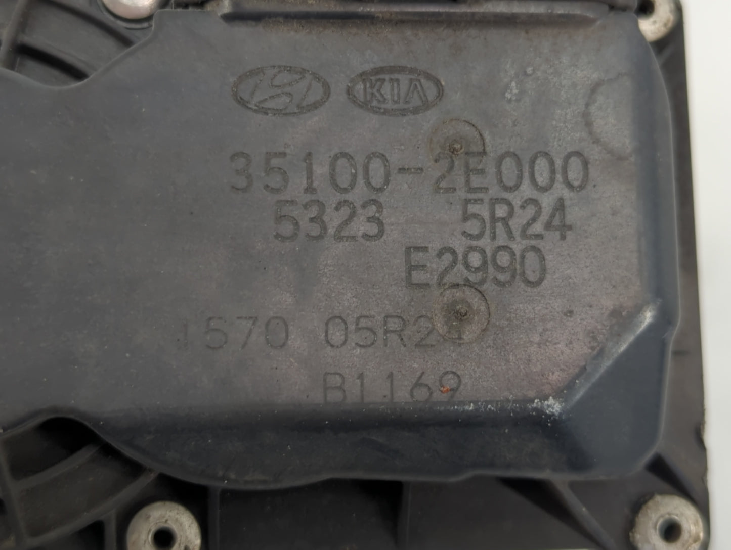 2011-2020 Hyundai Elantra Throttle Body P/N:35100-2E000 Fits Fits 2011 2012 2013 2014 2015 2016 2017 2018 2019 2020 2021 OEM
