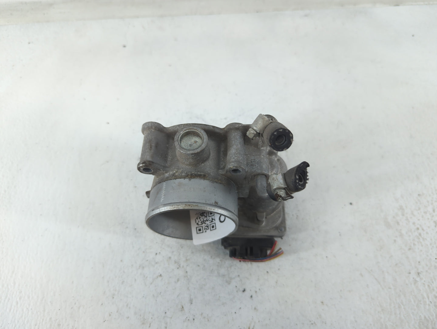 2011-2020 Hyundai Elantra Throttle Body P/N:35100-2E000 Fits Fits 2011 2012 2013 2014 2015 2016 2017 2018 2019 2020 2021 OEM