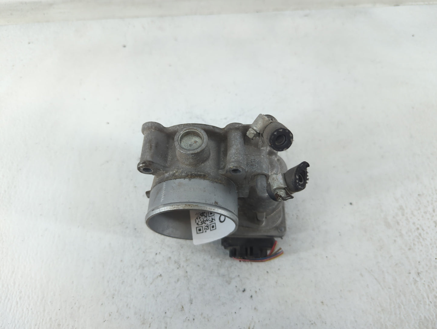 2011-2020 Hyundai Elantra Throttle Body P/N:35100-2E000 Fits Fits 2011 2012 2013 2014 2015 2016 2017 2018 2019 2020 2021 OEM