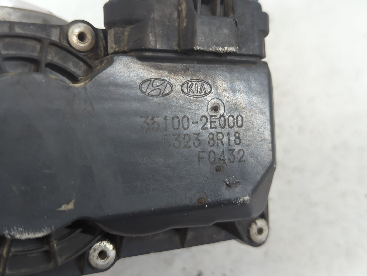 2011-2020 Hyundai Elantra Throttle Body P/N:35100-2E000 Fits Fits 2011 2012 2013 2014 2015 2016 2017 2018 2019 2020 2021 OEM