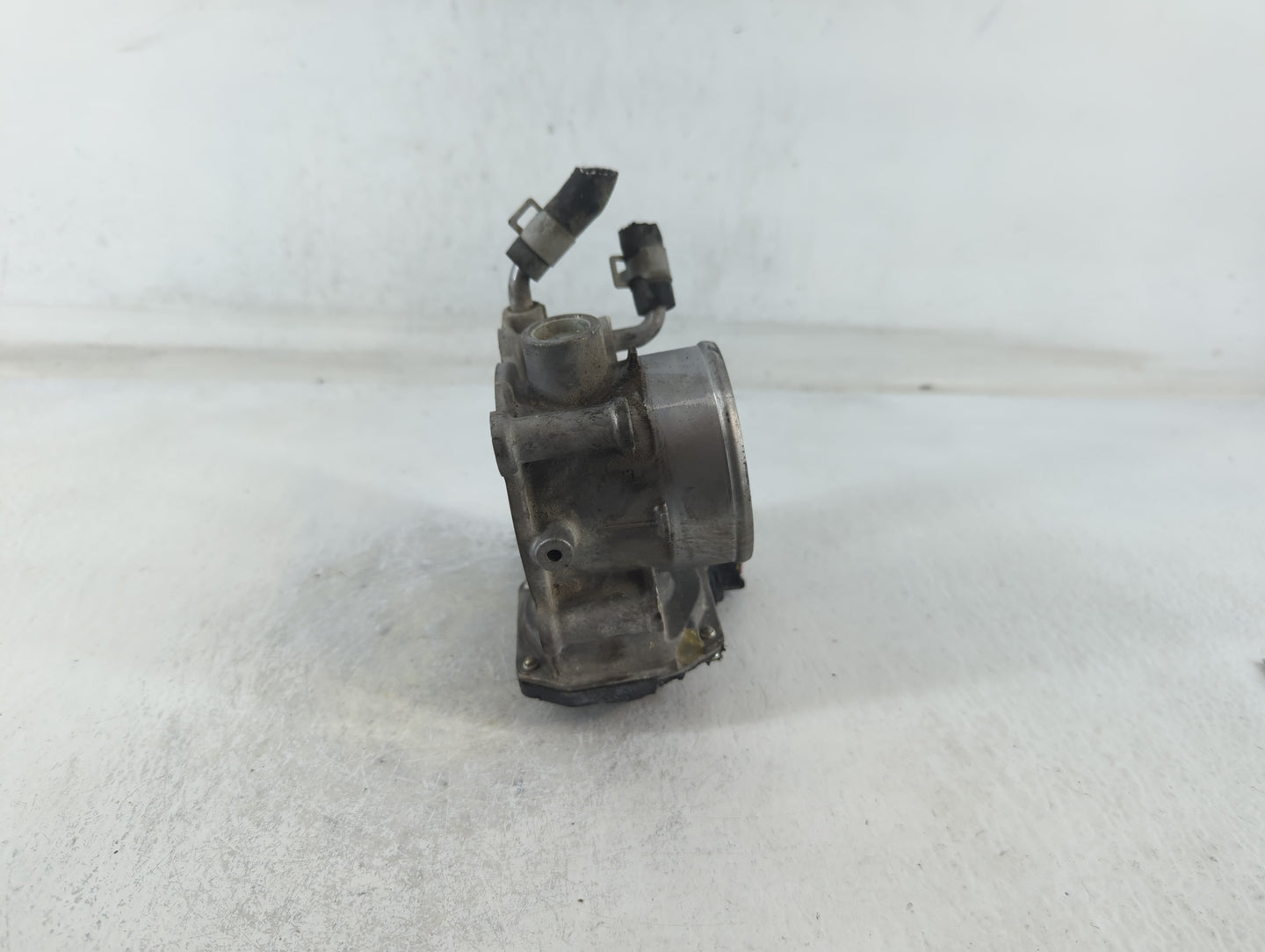 2011-2020 Hyundai Elantra Throttle Body P/N:5323-10R01 35100-2E000 Fits OEM Used Auto Parts - Oemusedautoparts1.com