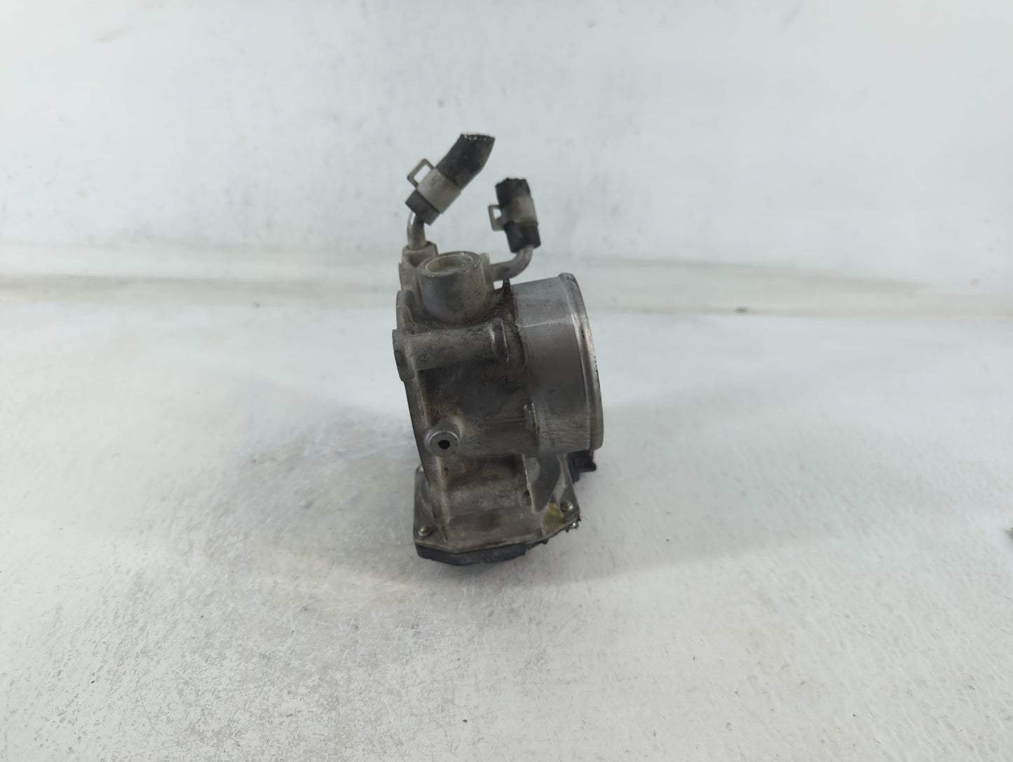 2011-2020 Hyundai Elantra Throttle Body P/N:5323-10R01 35100-2E000 Fits OEM Used Auto Parts - Oemusedautoparts1.com