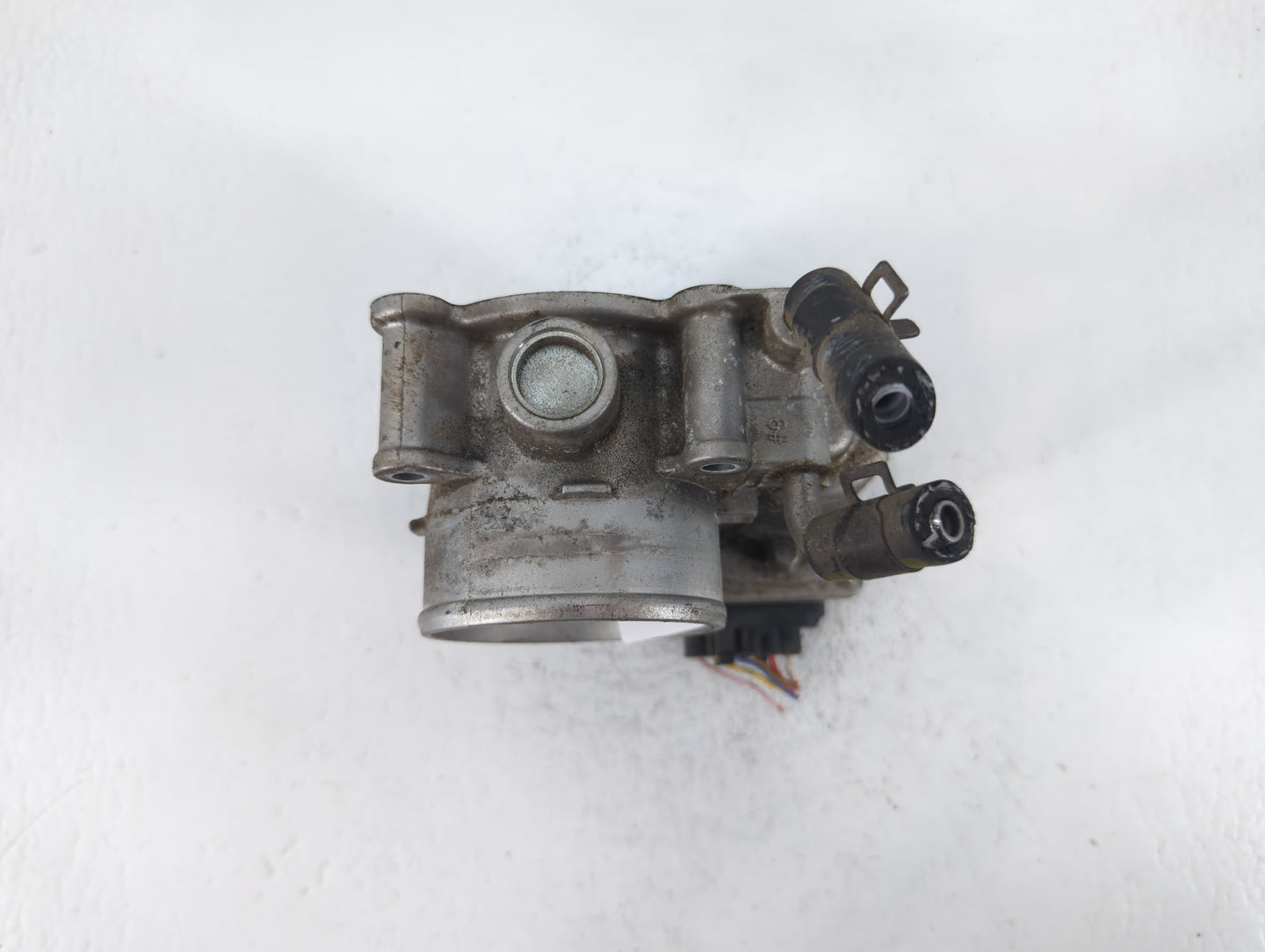 2011-2020 Hyundai Elantra Throttle Body P/N:5323 6R03 35100-2E000 Fits Fits 2011 2012 2013 2014 2015 2016 2017 2018 2019 202