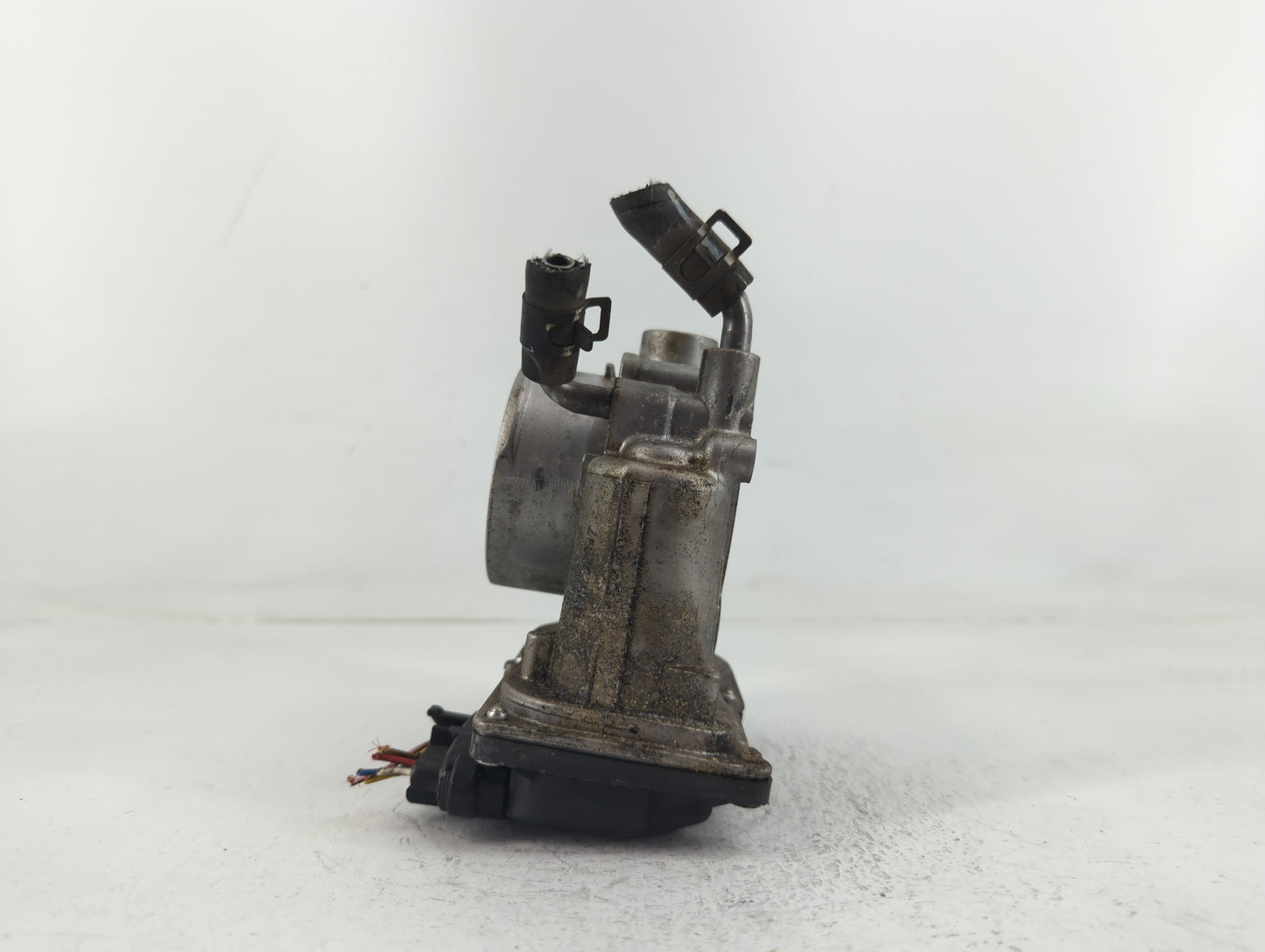 2011-2020 Hyundai Elantra Throttle Body P/N:5323 6R03 35100-2E000 Fits Fits 2011 2012 2013 2014 2015 2016 2017 2018 2019 202
