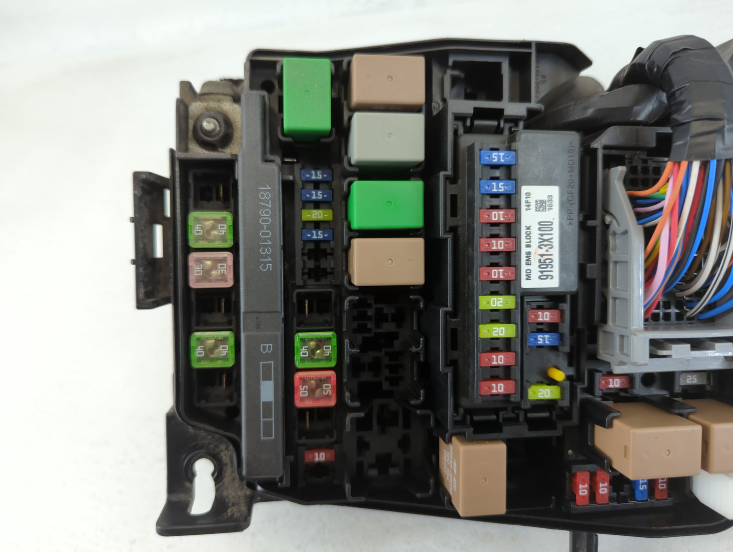 2014-2016 Hyundai Elantra Fusebox Fuse Box Panel Relay Module P/N:912663X100 Fits Fits 2014 2015 2016 OEM Used Auto Parts - 