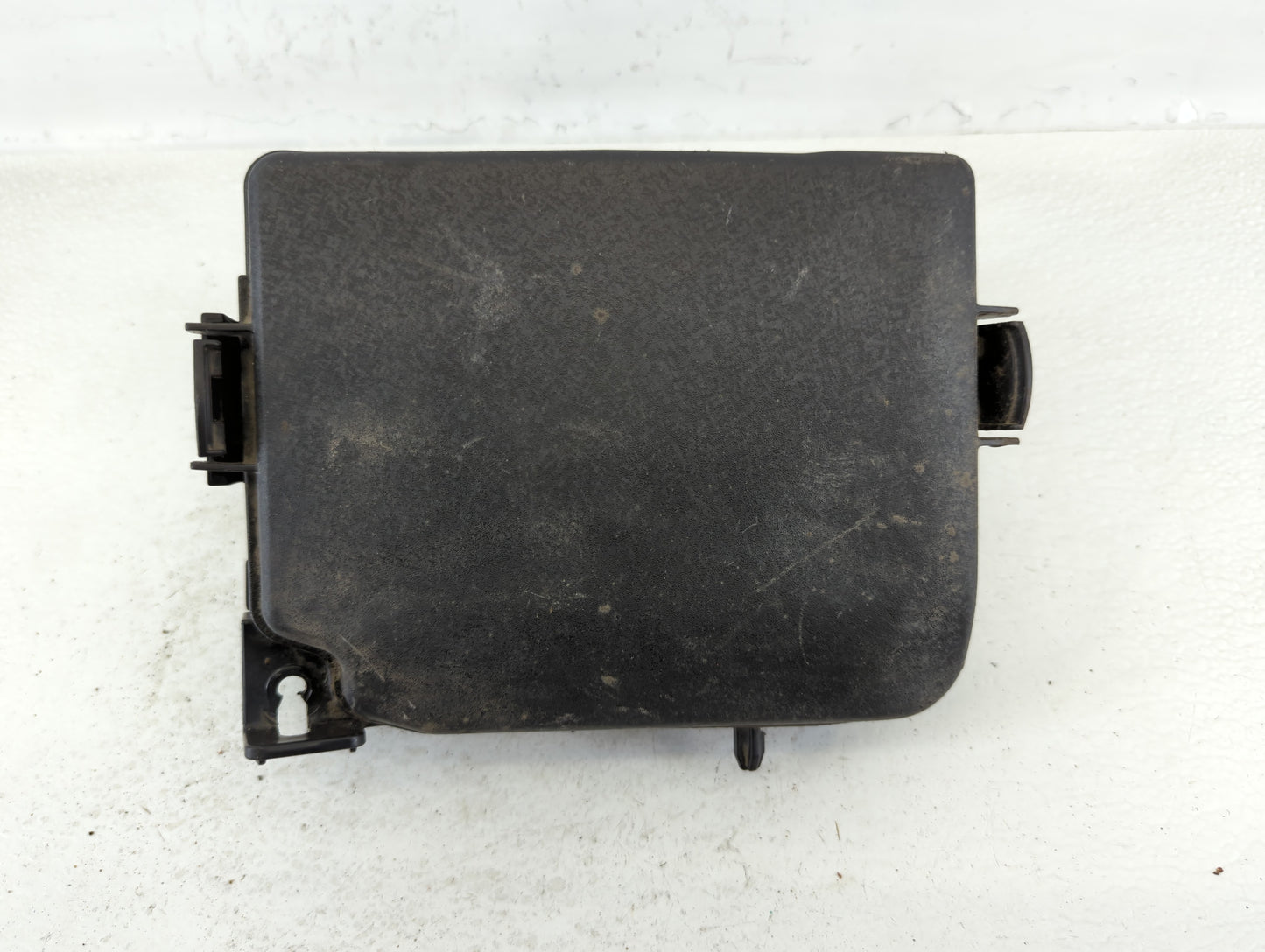 2014-2016 Hyundai Elantra Fusebox Fuse Box Panel Relay Module P/N:91951-3X710 Fits Fits 2014 2015 2016 OEM Used Auto Parts -