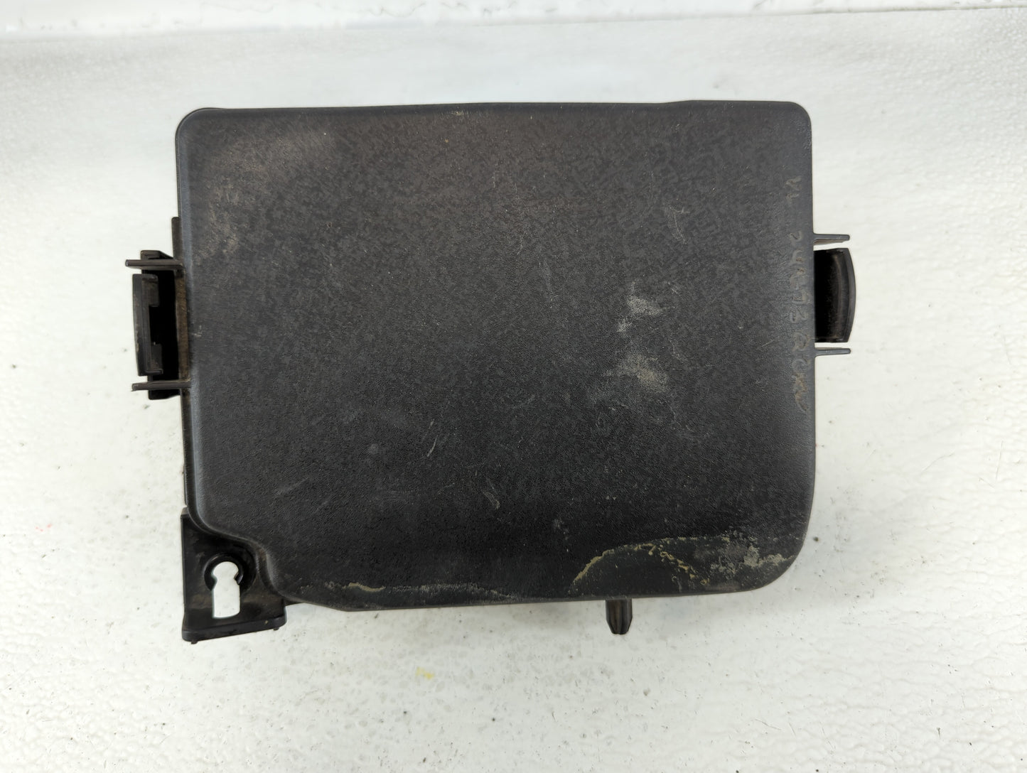 2014-2016 Hyundai Elantra Fusebox Fuse Box Panel Relay Module P/N:91951-3X710 Fits Fits 2014 2015 2016 OEM Used Auto Parts -