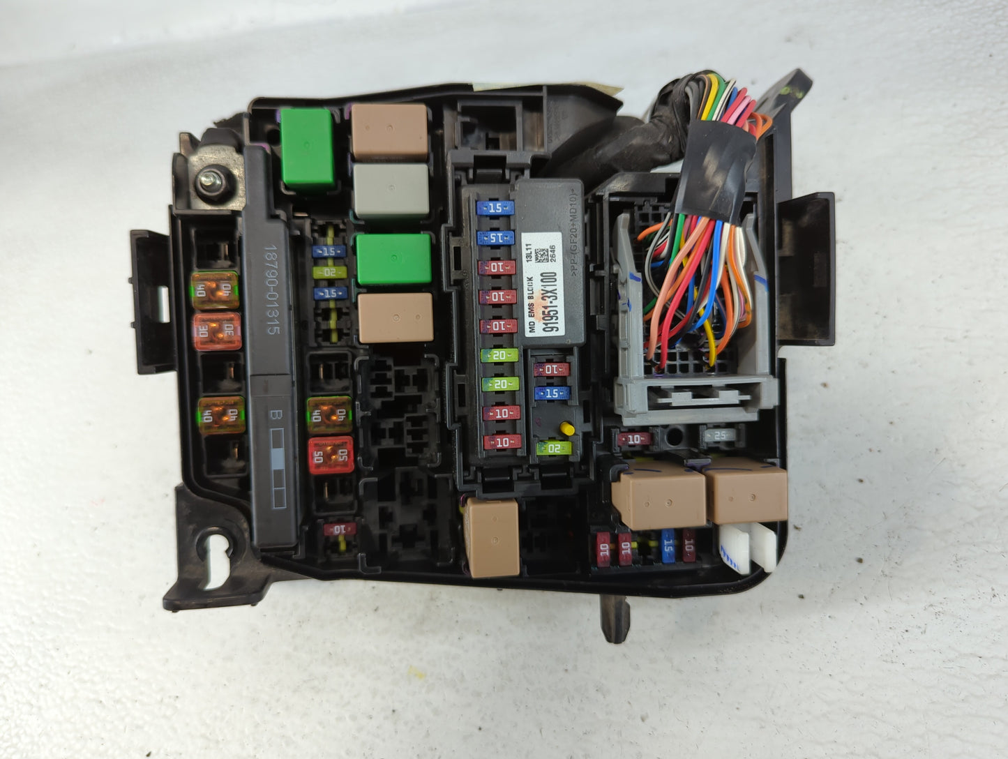 2014-2016 Hyundai Elantra Fusebox Fuse Box Panel Relay Module P/N:91951-3X710 Fits Fits 2014 2015 2016 OEM Used Auto Parts -