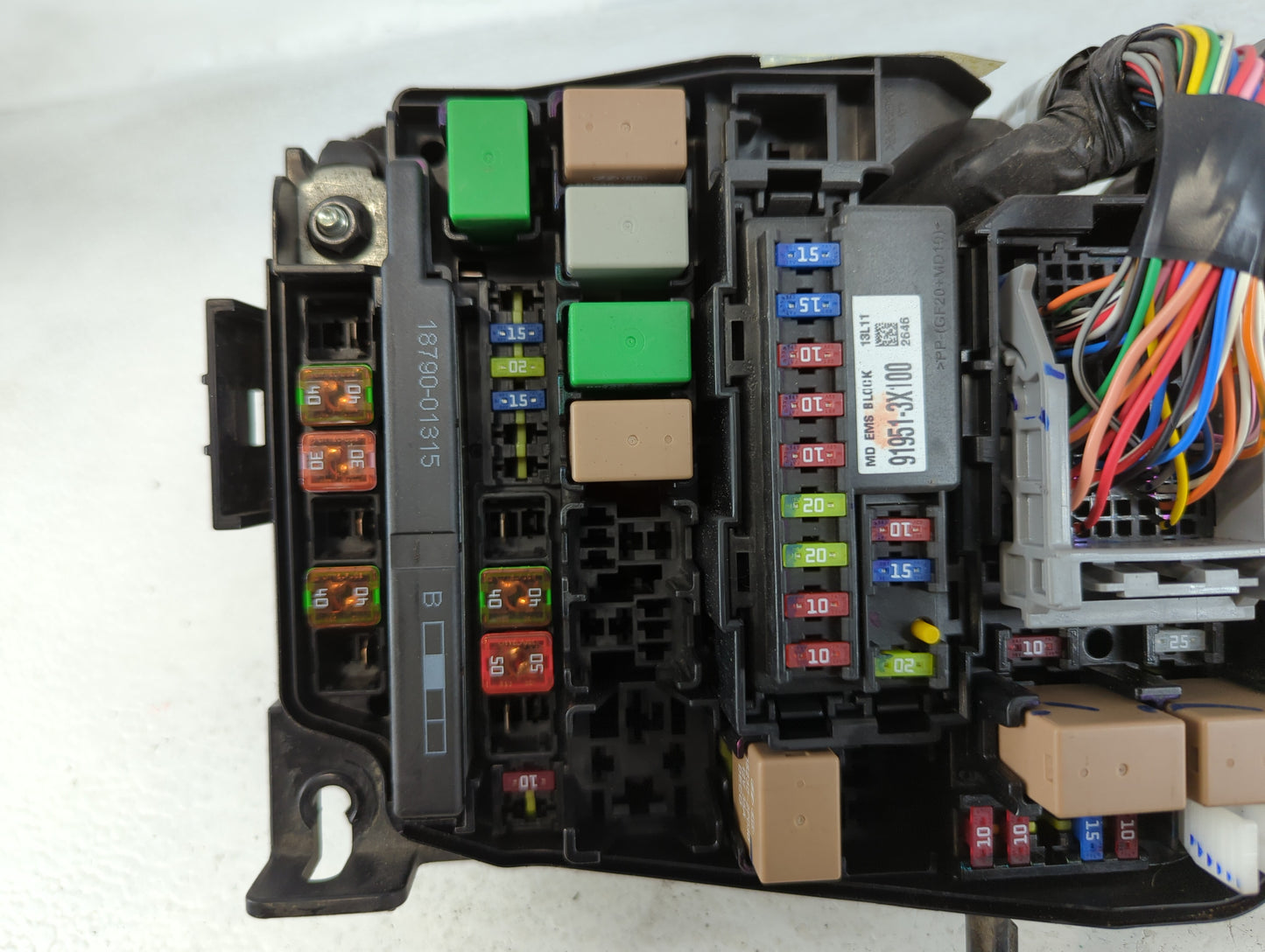 2014-2016 Hyundai Elantra Fusebox Fuse Box Panel Relay Module P/N:91951-3X710 Fits Fits 2014 2015 2016 OEM Used Auto Parts -
