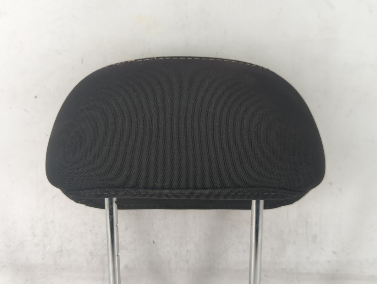 2015 Hyundai Elantra Headrest Head Rest Rear Center Seat Black 680207 - Oemusedautoparts1.com
