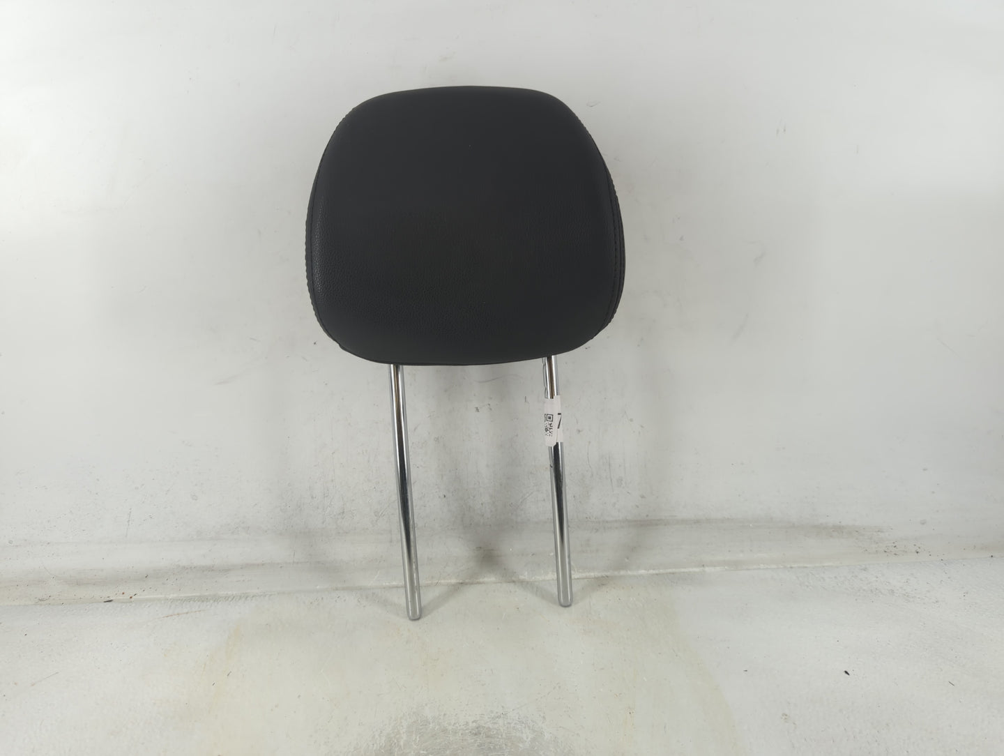 2015 Hyundai Elantra Headrest Head Rest Front Driver Passenger Seat Fits OEM Used Auto Parts - Oemusedautoparts1.com