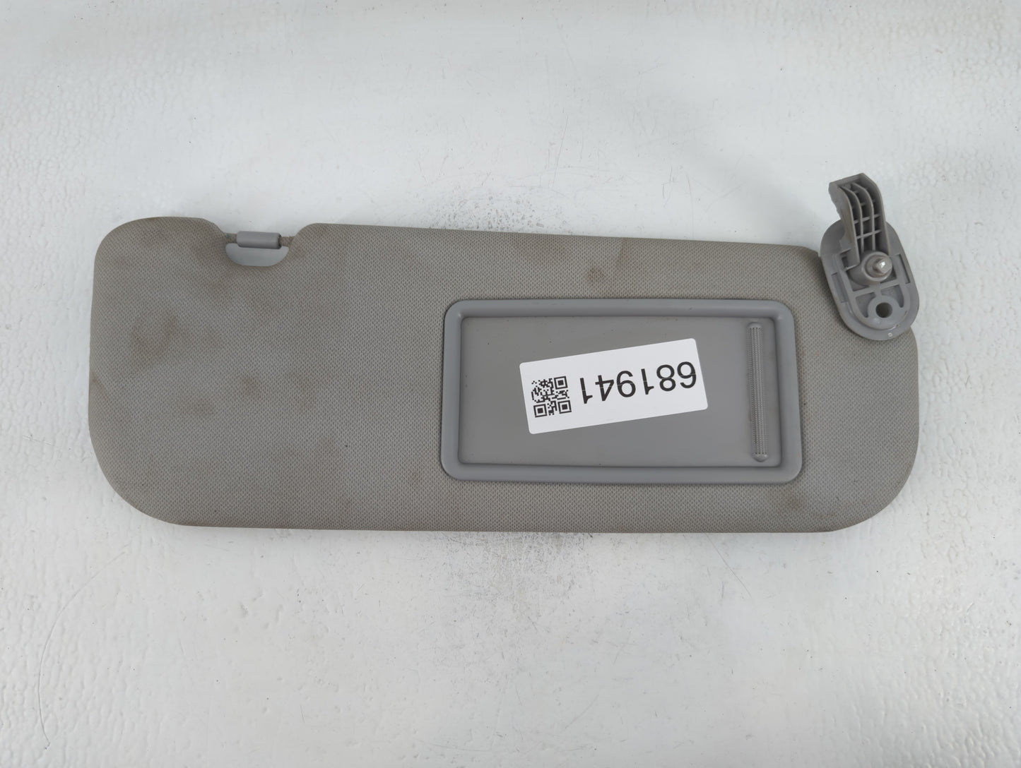 2014-2016 Hyundai Elantra Sun Visor Shade Replacement Passenger Right Mirror Fits Fits 2014 2015 2016 OEM Used Auto Parts - 