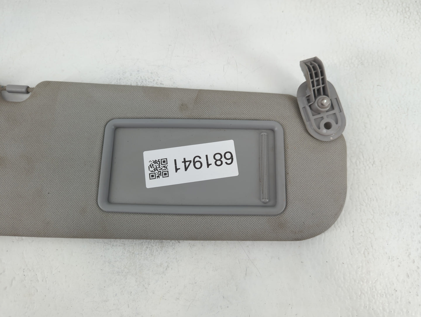 2014-2016 Hyundai Elantra Sun Visor Shade Replacement Passenger Right Mirror Fits Fits 2014 2015 2016 OEM Used Auto Parts - 