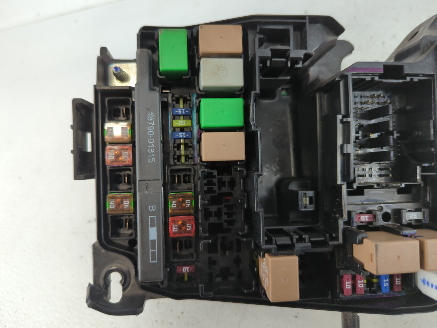 2014-2016 Hyundai Elantra Fusebox Fuse Box Panel Relay Module P/N:1409260635 Fits Fits 2014 2015 2016 OEM Used Auto Parts - 