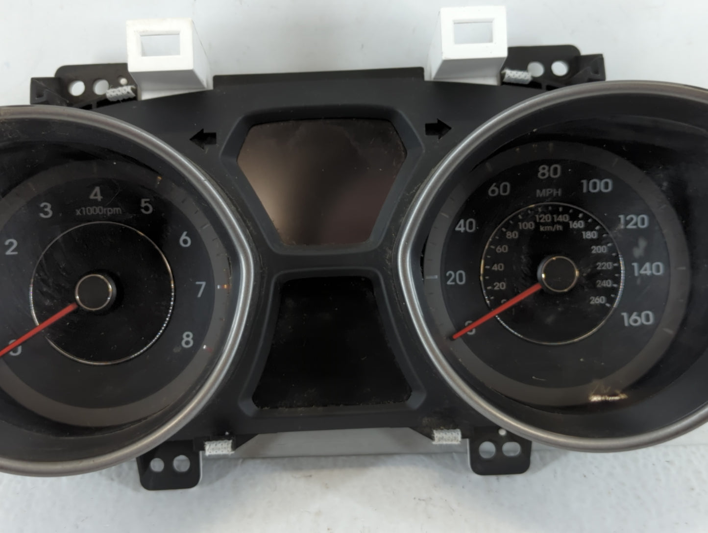 2014-2016 Hyundai Elantra Instrument Cluster Speedometer Gauges P/N:94004-3Y010 Fits Fits 2014 2015 2016 OEM Used Auto Parts